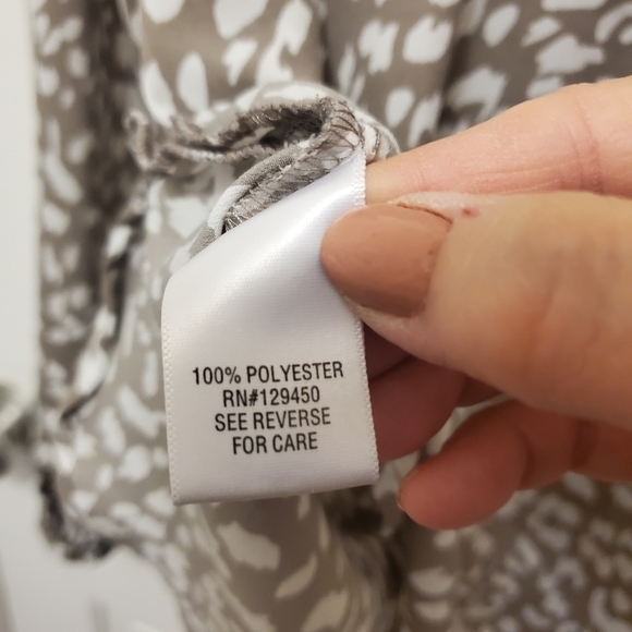 Apt. 9 Beige & White Animal Print Blouse Size XL - Picture 9 of 9